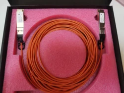 FINISAR FCBN410QB1C15  FCBN410QB1C01 40G QSFP+ AOC CABLE PLENUM 1M 15M MODULE