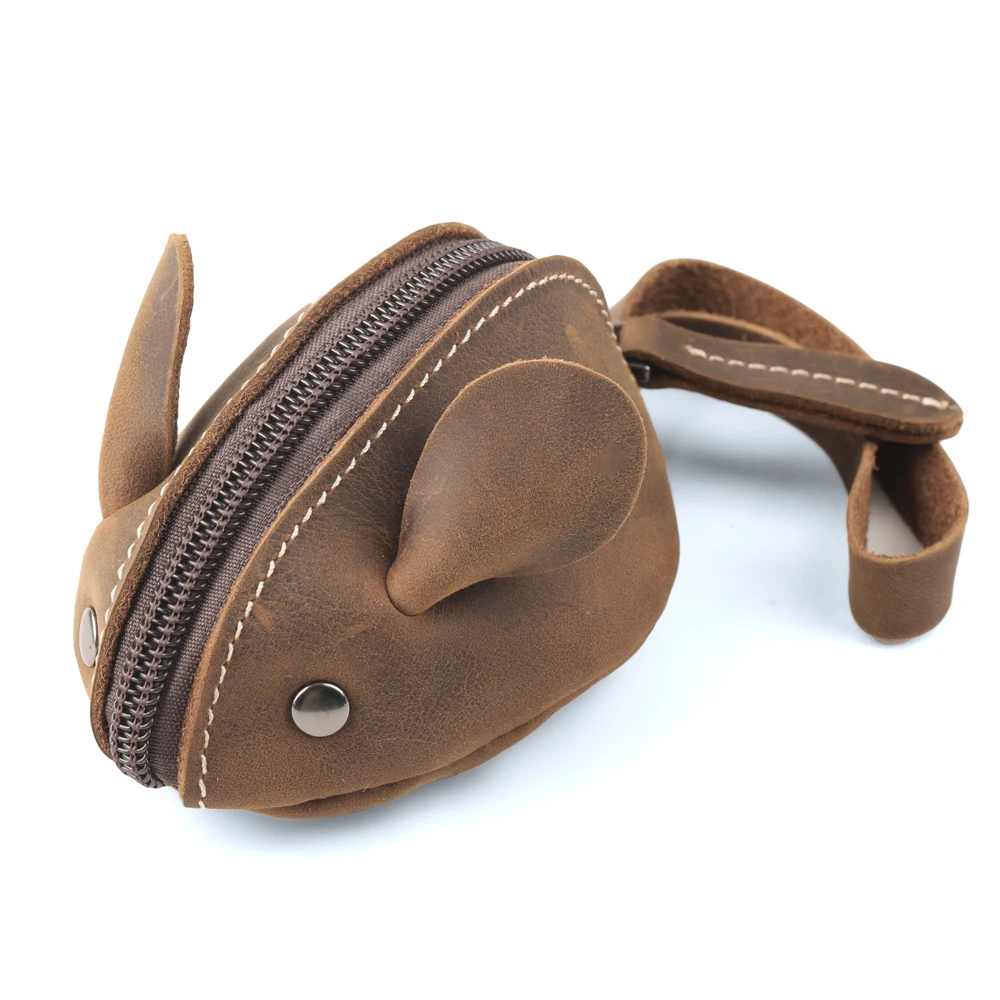 محافظ صغيرة للعملات المعدنية من الجلد الطبيعي، وحقائب مبتكرة على شكل فأر لطيف، ومحافظ وحقائب عتيقة