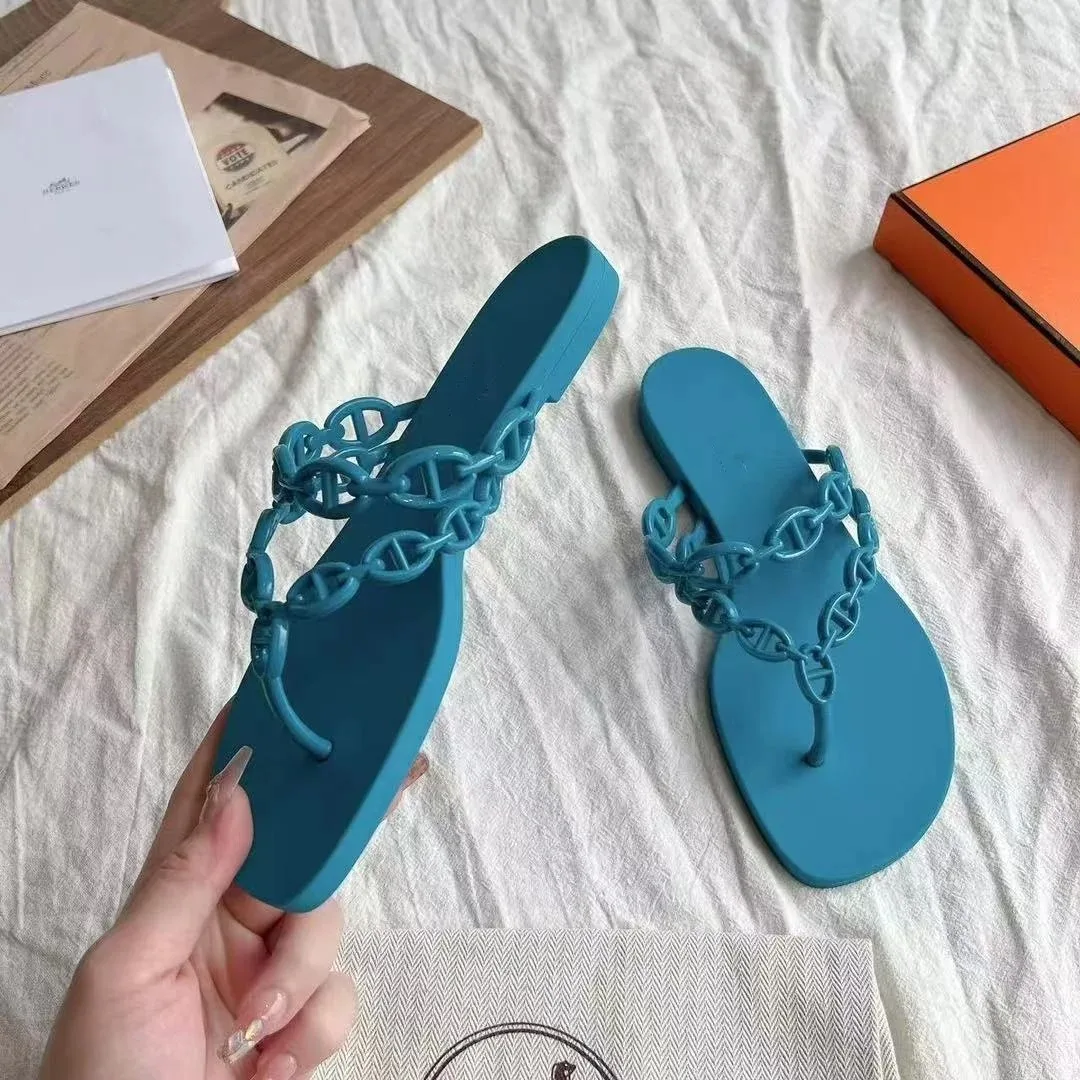 Spring Summer Women's Net Celebrity Flip-Flops Chain Non-Slip Flat Beach Slippers for Casual Wear