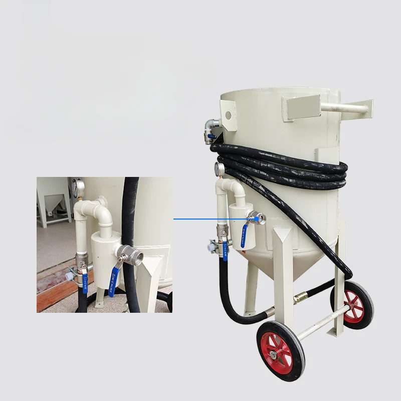 Customize the manual sandblasting equipment for moving small cars and ships in derusting sandblasting machine; large steel frame