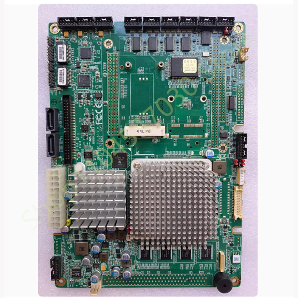 Промышленная материнская плата PCM-LN02 REV:A2