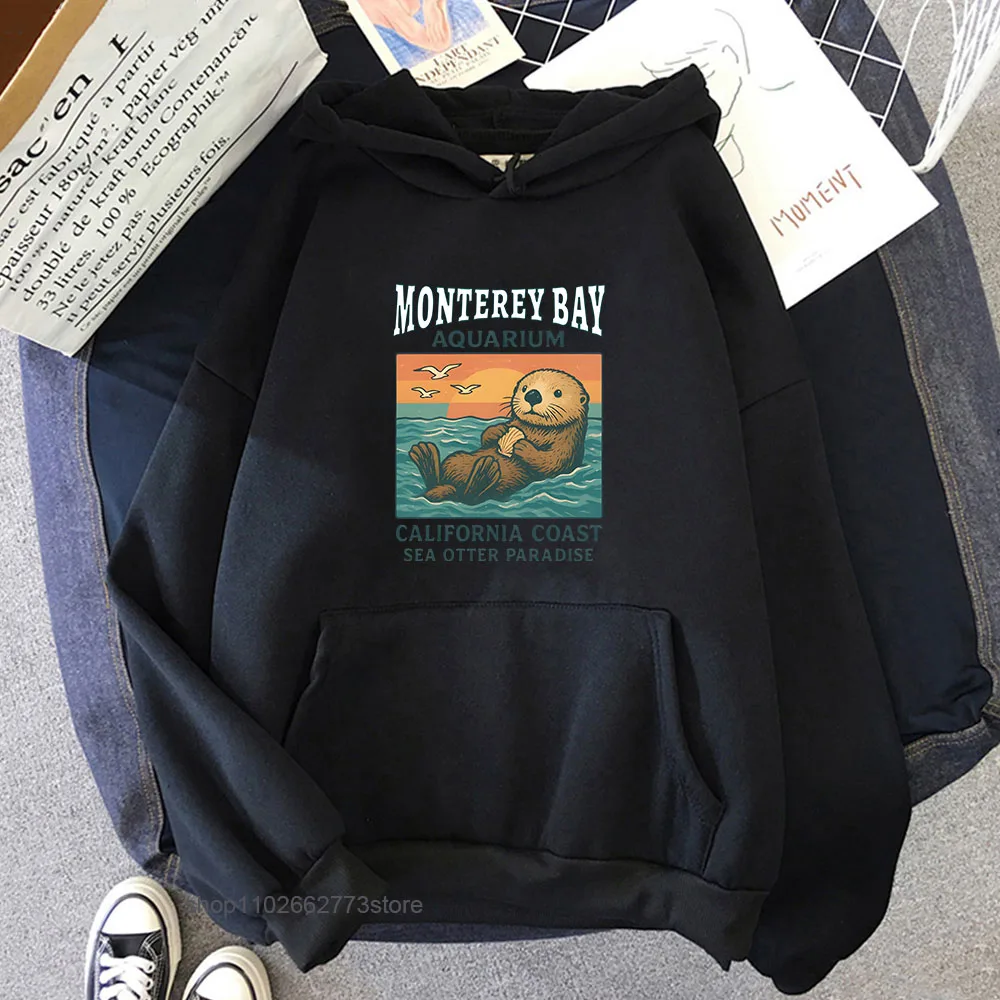 

Vintage Sea Otter Montere Hoodies 90s Ocean Retro Aquarium Sweatshirt Fashion Streetwear Women Men Long Sleeve Pullover Y2k Top