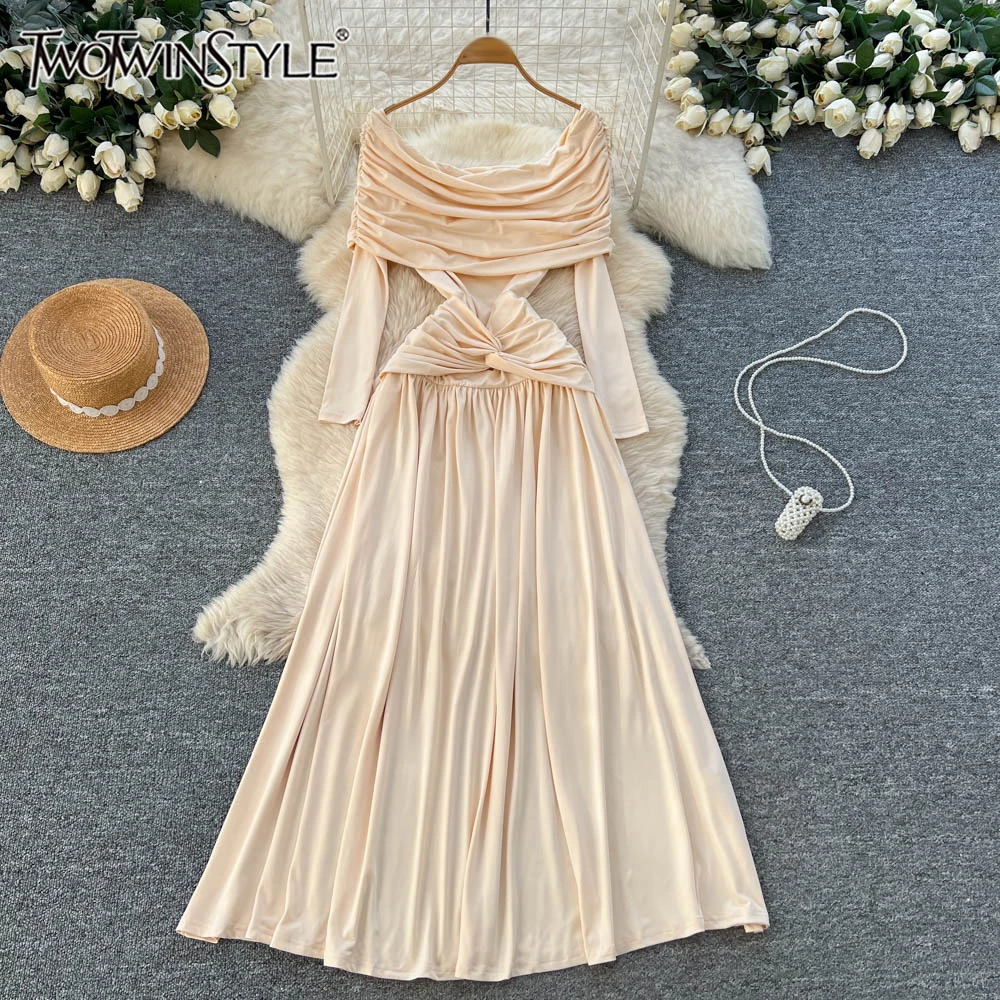 فساتين TWOTWINSTYLE المثيرة للتخسيس طيات للنساء رقبة مائلة وأكمام طويلة وخصر عالي فستان أنيق متين جديد KDR555304 #1