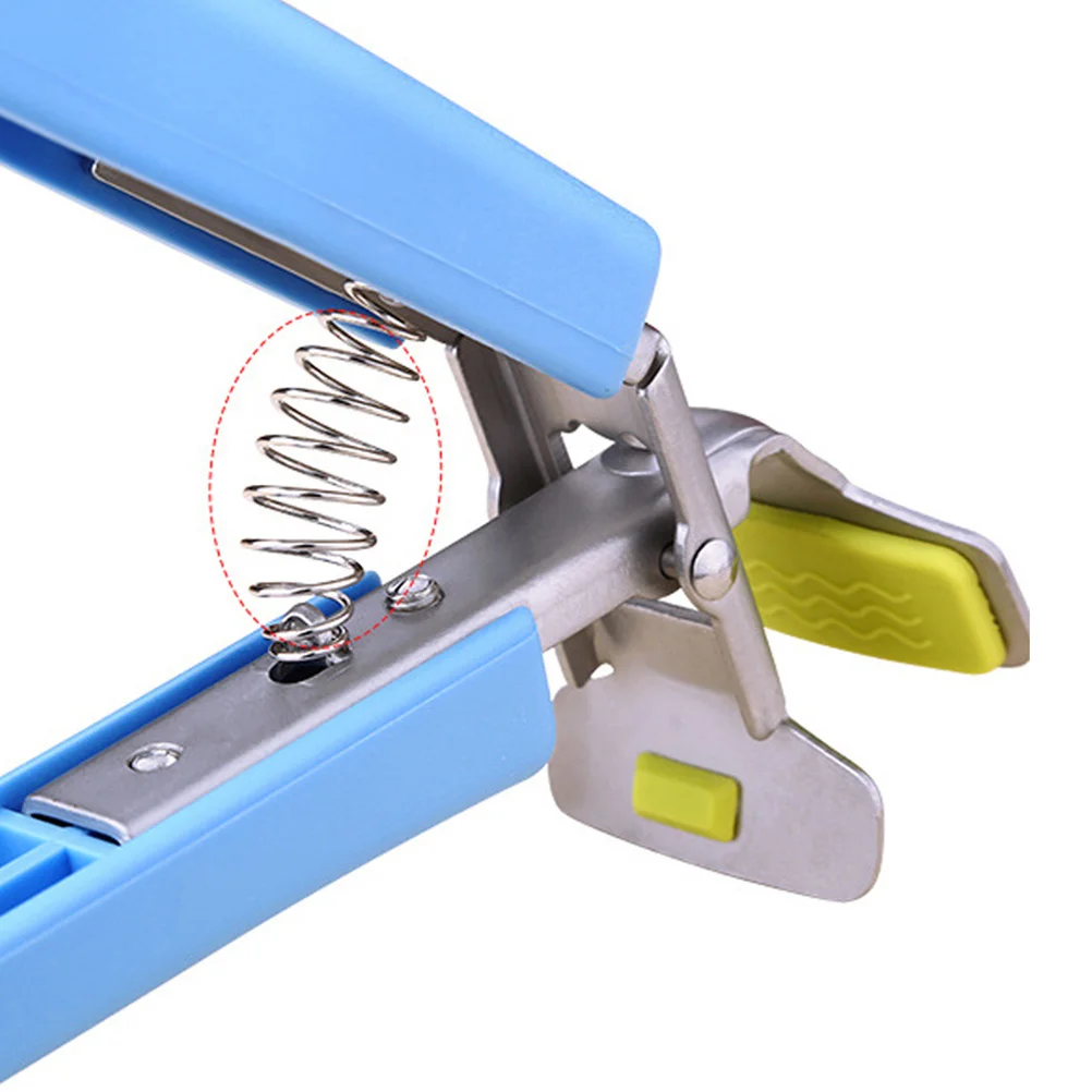 

Lightweight Stainless Steel Bowl Clip Plate Gripper Anti-Skid Hot Pot Holder Rotatable Handle Dishwasher Safe Kitchen