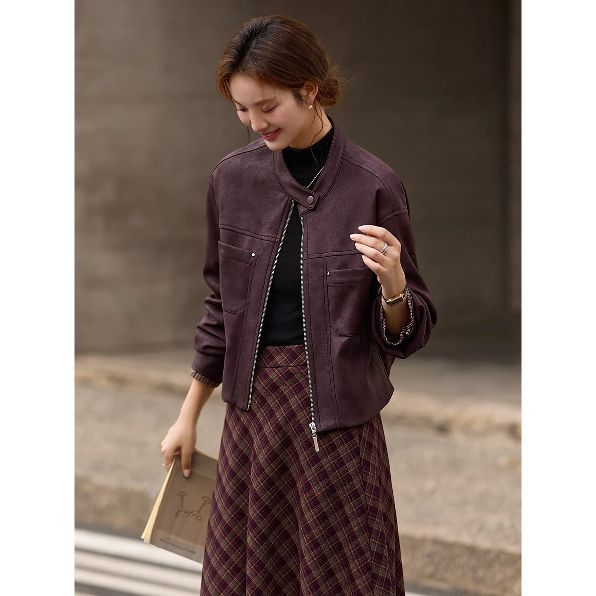 Kurtka damska VIMLY ze sztucznej skóry, codzienna, z okrągłym dekoltem, łączona z płóciennym wzorem w kratę, skórzany płaszcz zimowy 2025, pikowane mankiety, zapinana na klamrę, odzież damska A3307