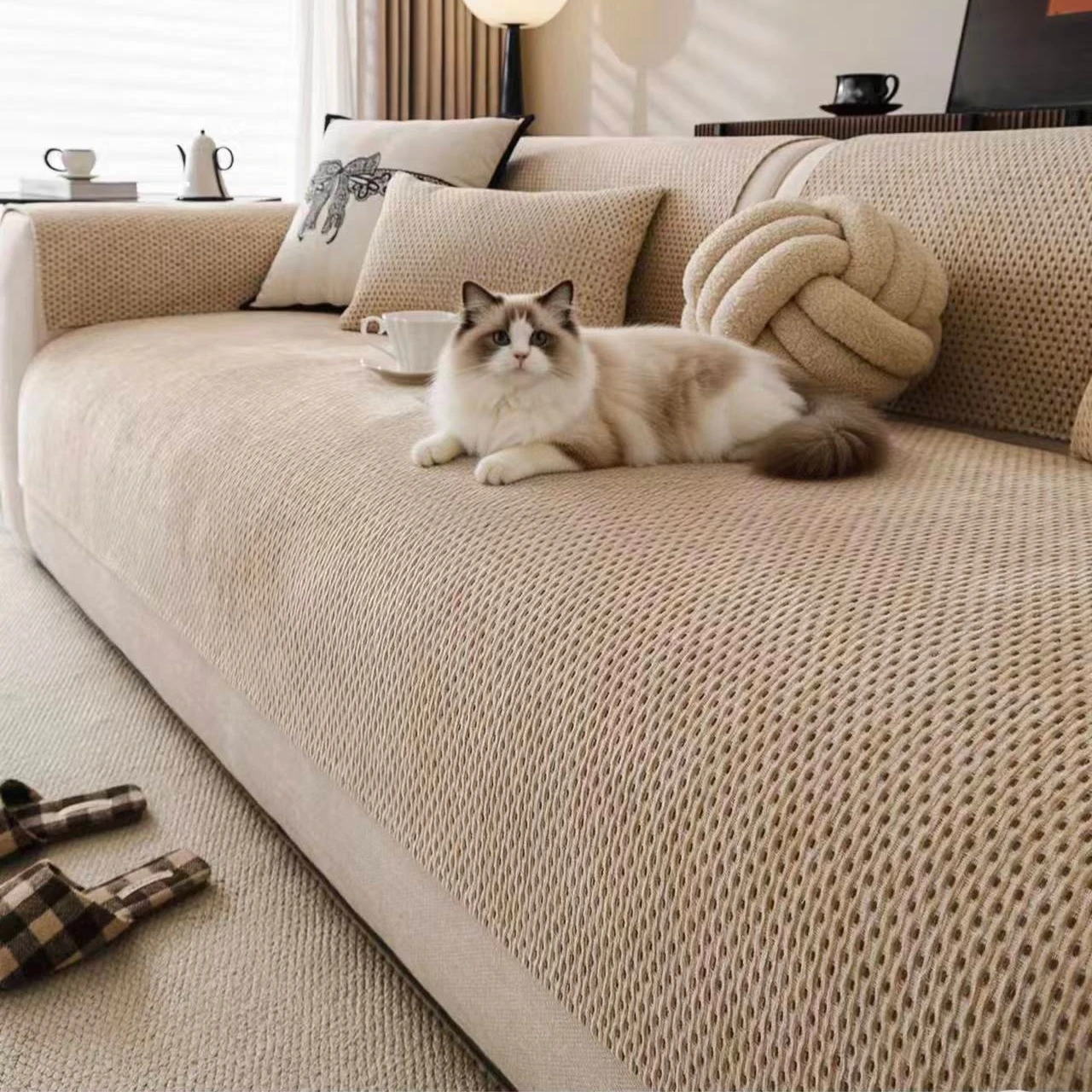Texture Jacquard Thick Chenille Sofa Cover, Pet Friendly Machine Washable Sofa Towel Slipcover Funirture Protector