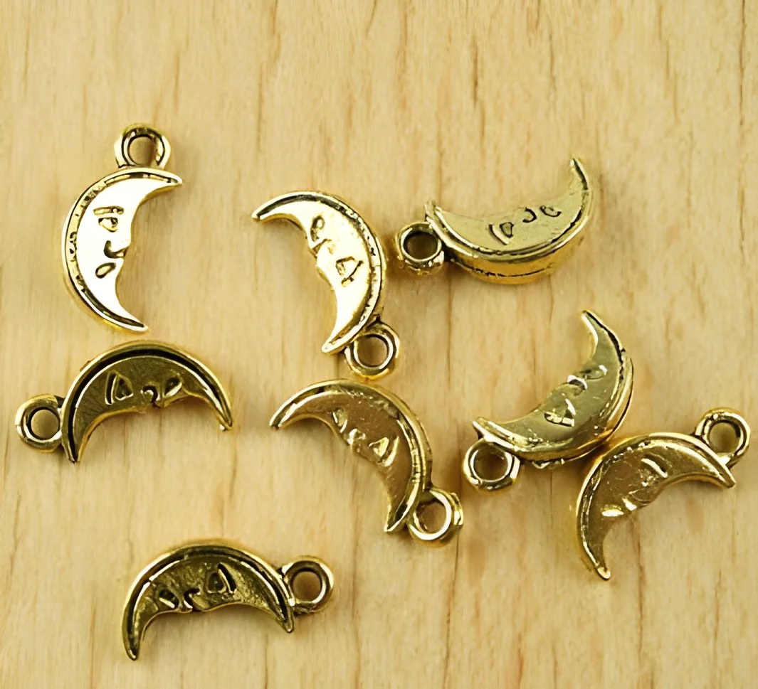 30pcs 14*7MM  Alloy matel   crescent pendants  HWH1967