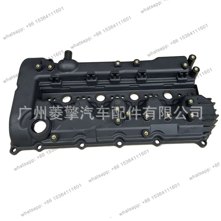 

Valve Cover 1035B313 for Auto Parts Pajero Sport L200 Triton 4N15