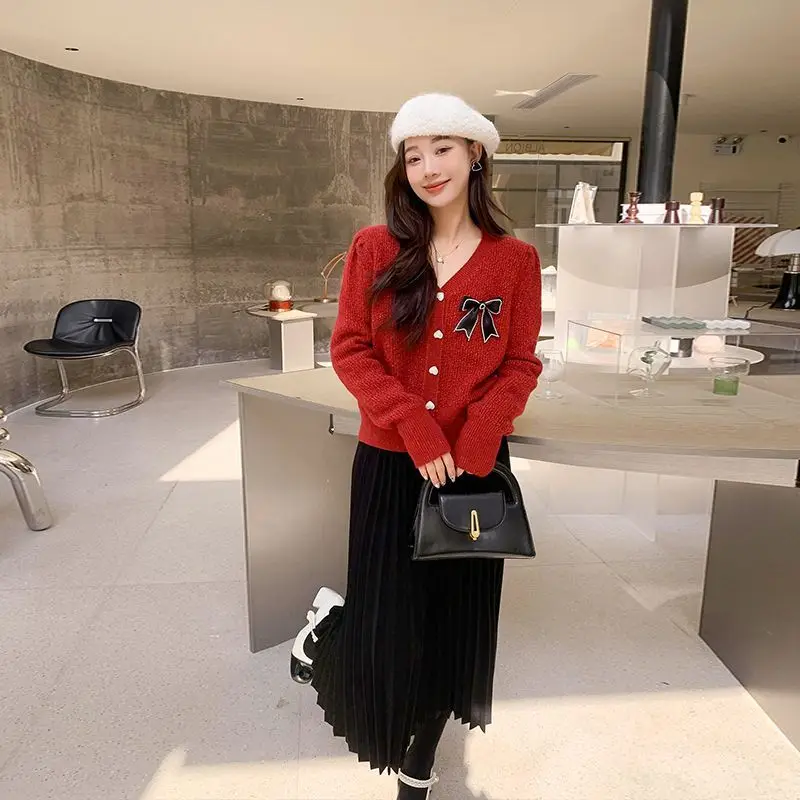 

Милый вязаный свитер, верхняя одежда, дизайн в форме сердца, корейская футболка с v-образным вырезом, ацетатное волокно, 85% эластичное волокно двухDiene, 5%