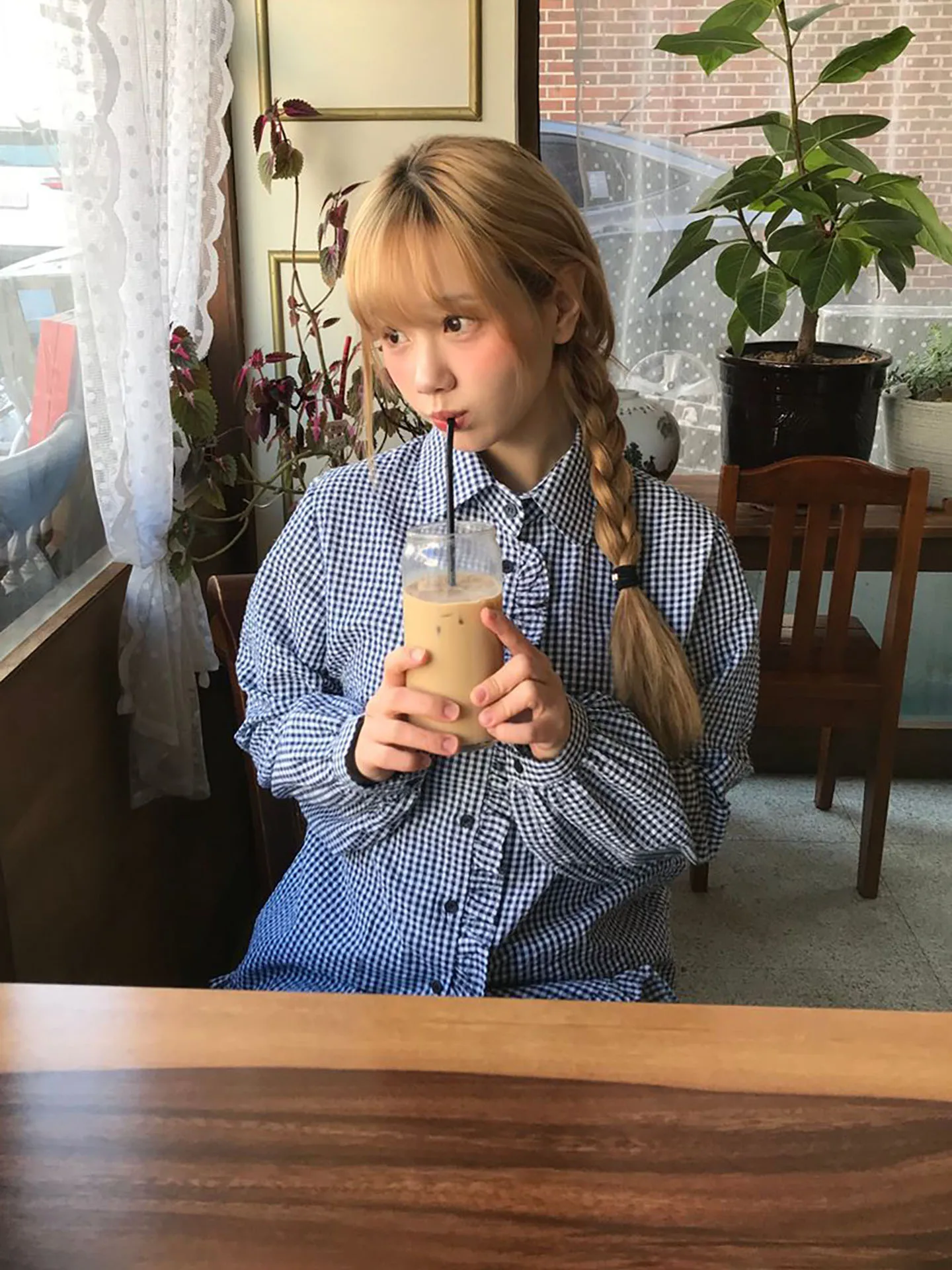 

Синяя клетчатая рубашка с длинным рукавом и воротником-стойкой для женщин, винтажный стиль, из полиэфирного волокна, устойчивая к деформации, для повседневной носки, на пуговицах