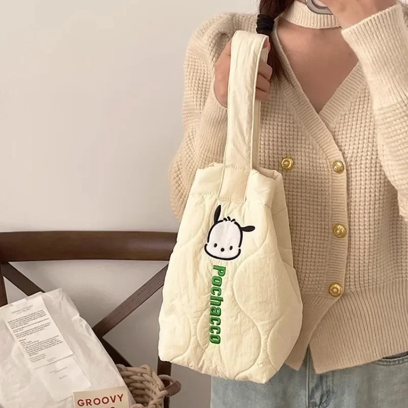 

MINISO Sanrio Cartoon Embroidered Shoulder Bag Large Capacity Tote Bag Down Cloth Handbag Hello Kitty Bucket Bag