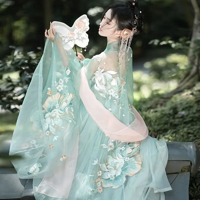 

Chinese style Hanfu dress Tang style retro traditional heavy industry embroidery big sleeve shirt csplay elegant fairy dance set