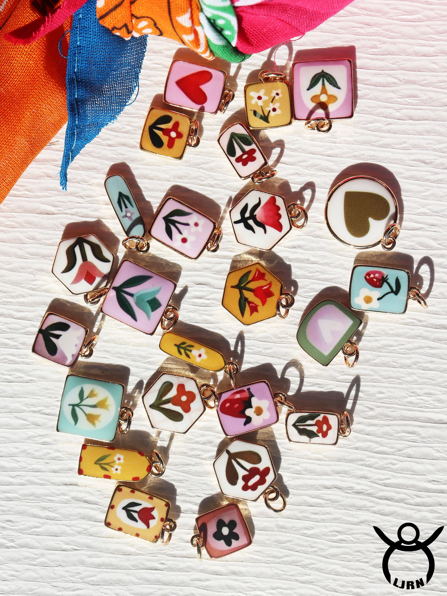 2025 New Ceramic Handmade DIY Accessories Colorful Flower Hand-Drawn Paint INS Necklace Jewelry Making Pendant Accessories
