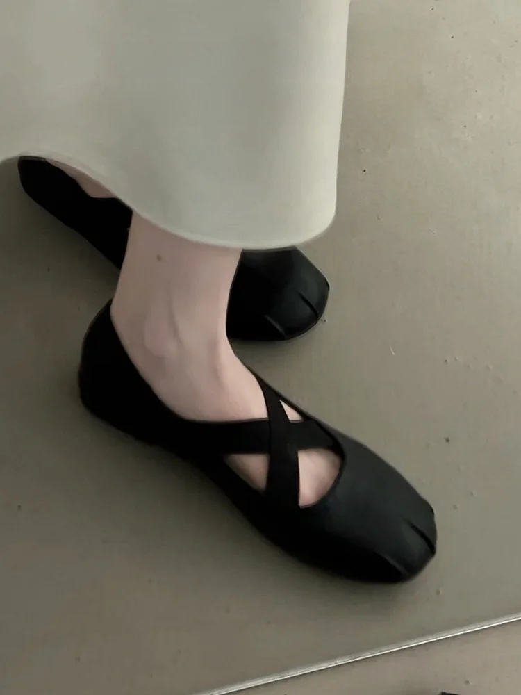 zapatos-de-mujer-tipo-bailarina-version-de-cuero-planos-con-tiras-cruzadas-estilo-mary-jane-punta-redonda-novedad-2025