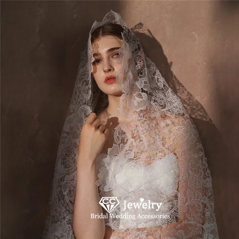 

CC Wedding Veil Women Hair Accessories Bridal Headdress Engagement Hairwear One Layer Ivory Color Elegant Lace Long Veils V311