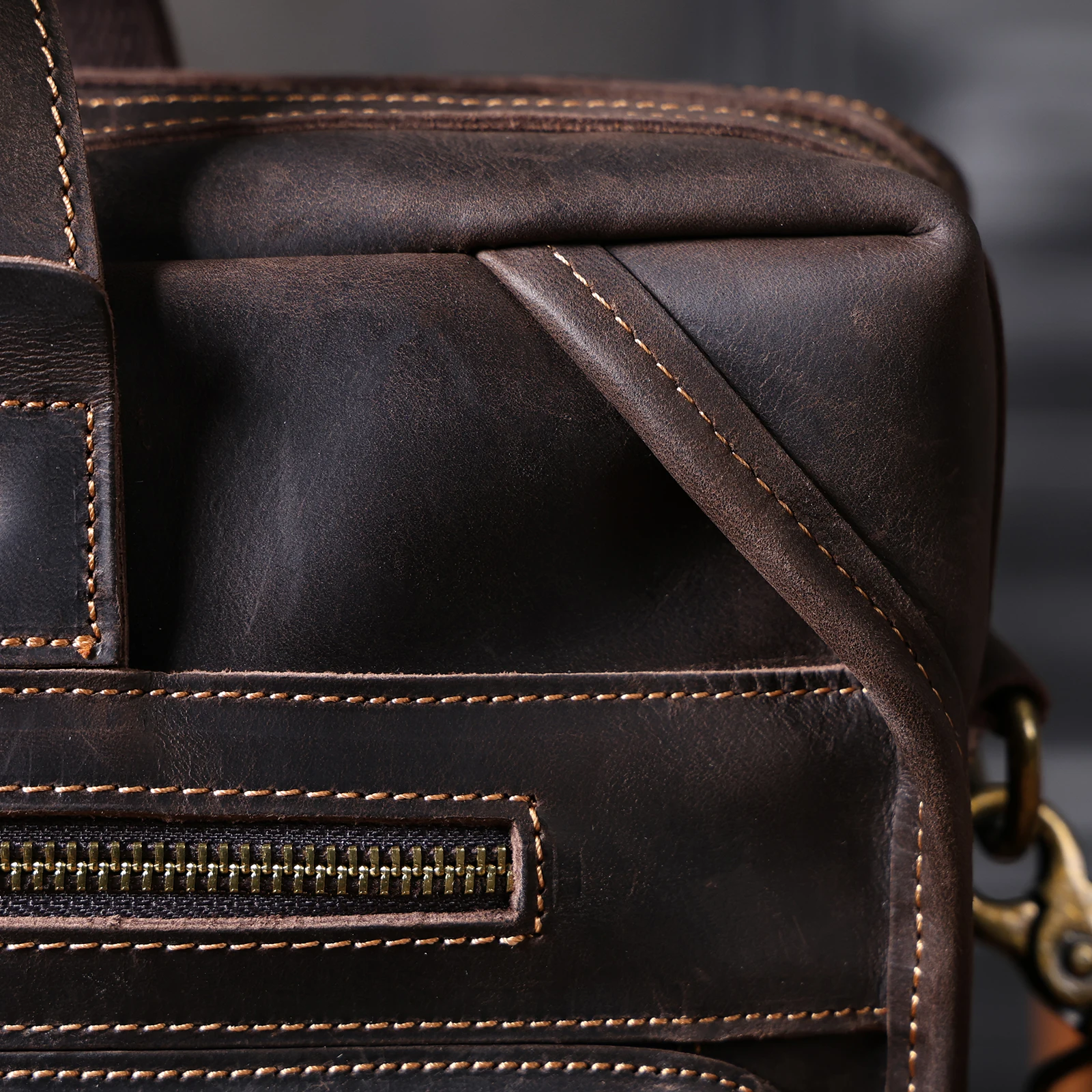 Vintage Echtleder Herren-Aktentasche 14" Laptop-Tasche Crazy Horse Leder Messenger-Handtasche Rindsleder Geschenkidee für Männer – Detail 16