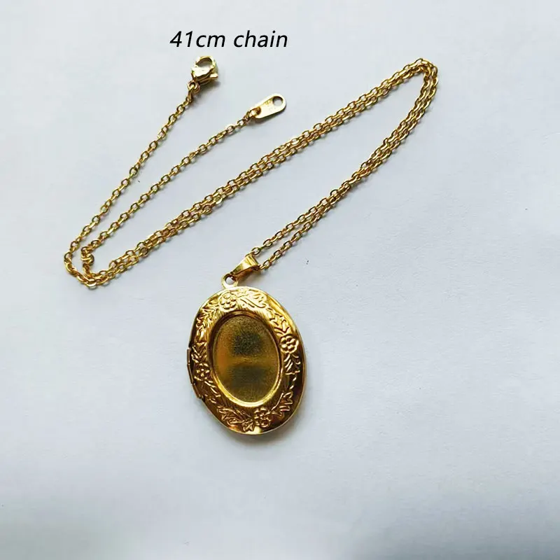1Pc Big Virgin Mary Flower Oval Locket Stainless Steel Pendant Necklaces Charms Photo Frame Necklace Women Memory Making Jewelry