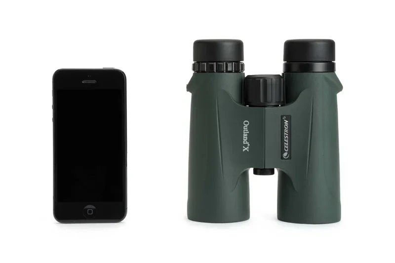Celestron Outland x 10x42 Fernglas wasserdichtes und nebels ic heres Fernglas für Erwachsene Mehrfach beschichtete Optik und BaK-4 prismen – Detail 5