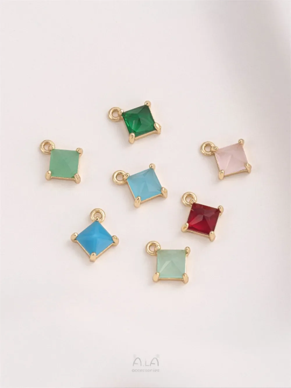 

14K Gold Inlaid Square Colored Zirconium Diamond Pendant Handmade Jewelry Pendant DIY Bracelet Earring Charms Pendant K571