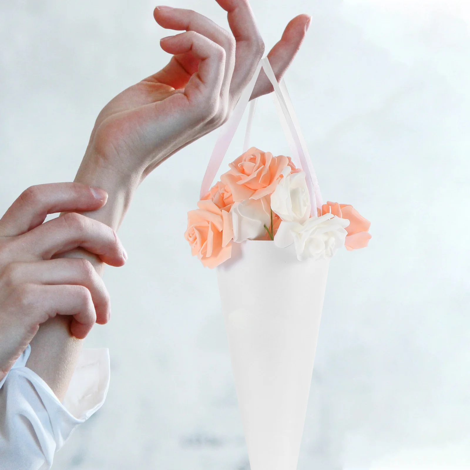 

6Pcs Flower Bouquet Bags Premium Material Packaging Bags for Florist Shop Gifts Wrapping Holiday Birthday Graduation Decor