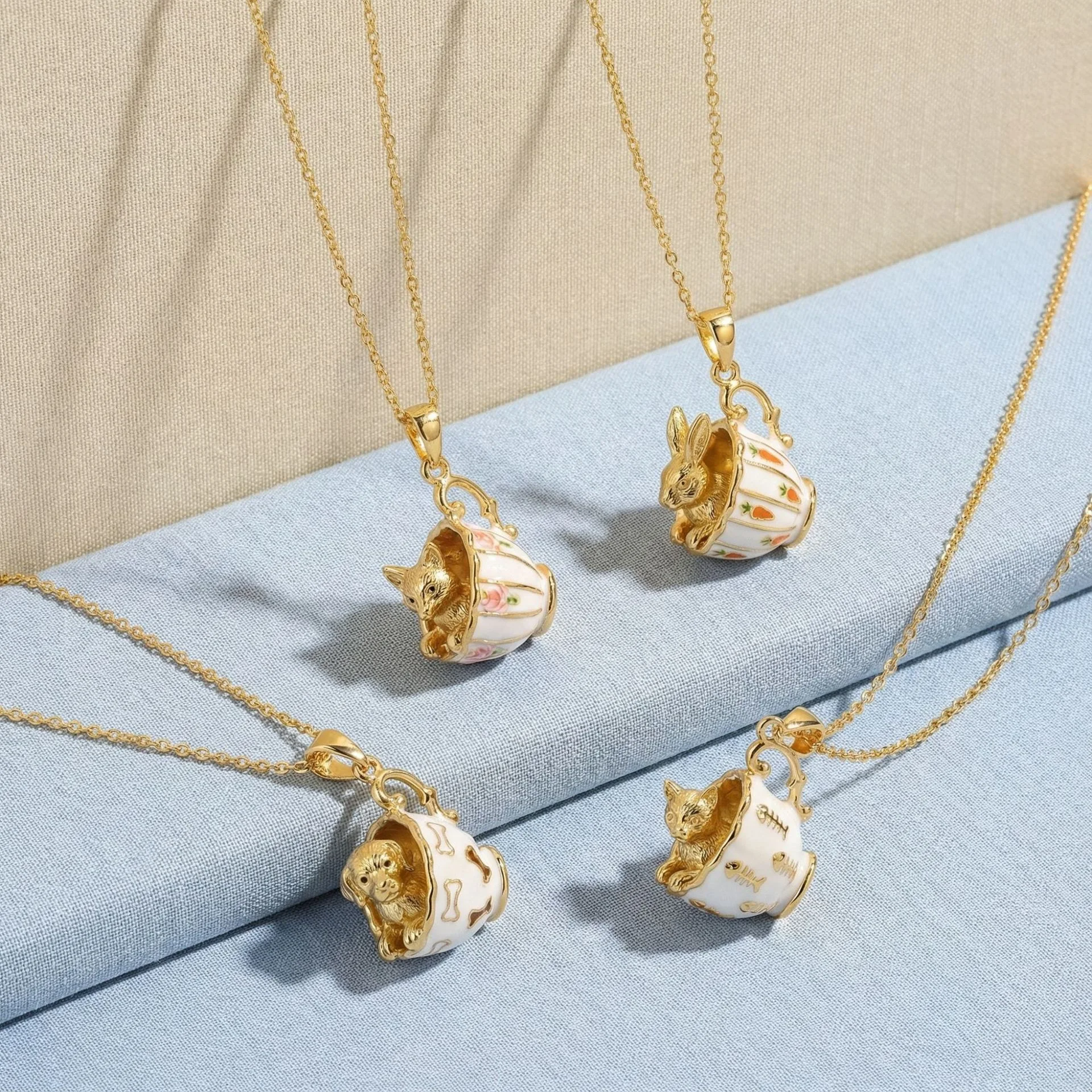 Rabbit Cup Shaped Pendant Necklace Tea Cup Rabbit Sweet Fox Cat Dog Necklace for Women Cute Interesting Design Gift Necklace