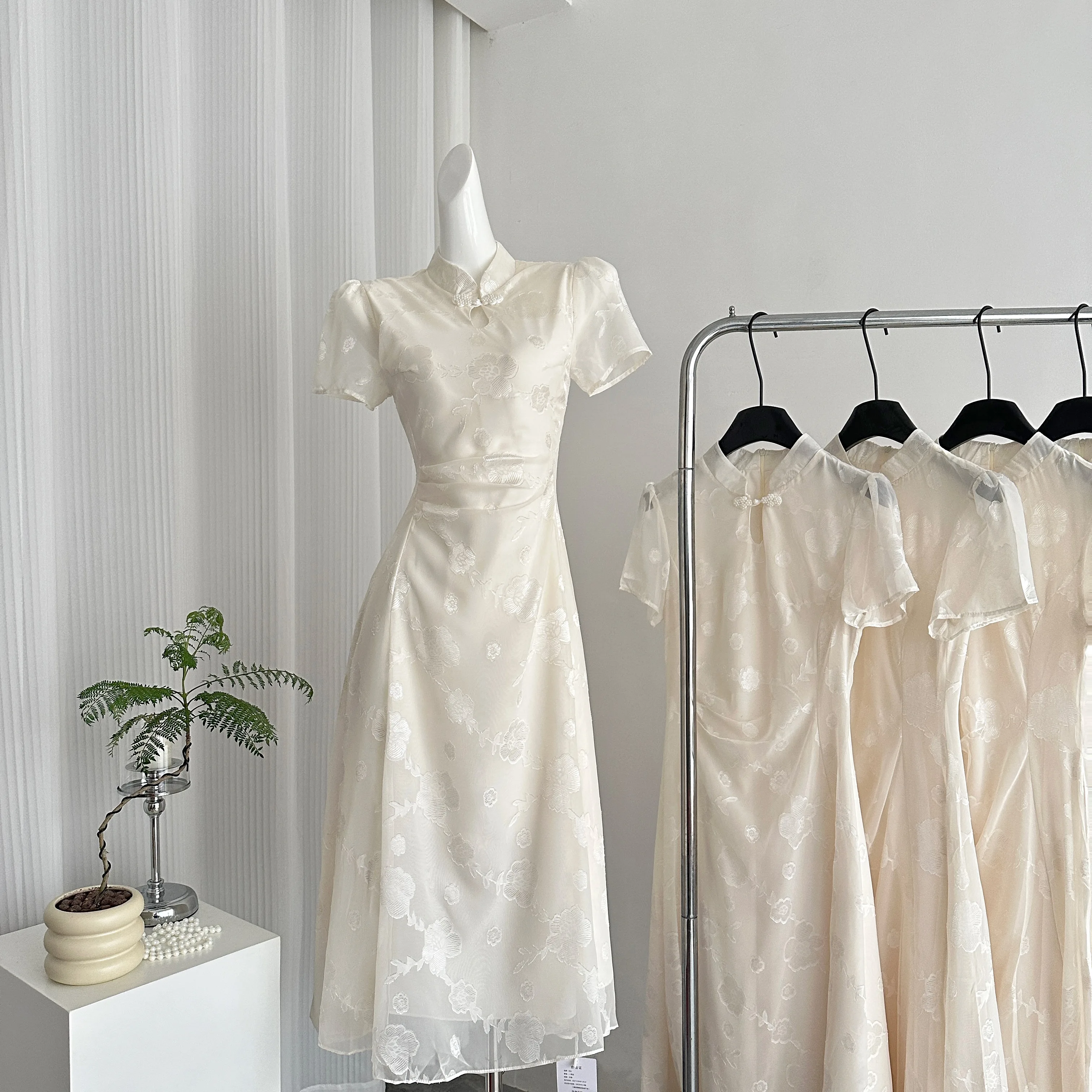 

New Chinese Style Improved Cheongsam Women Summer Fashion Lace Patchwork Design Dress Elegant Party Dresses