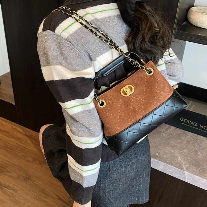 

Classic Quilted Designer Handbag For Women Chain Strap Crossbody Bag Luxury Inspired
