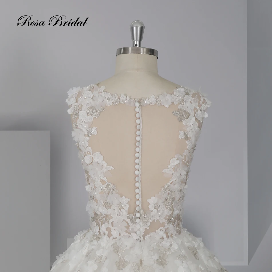 V-Neck Lace Applique 3D Flower Wedding Dress