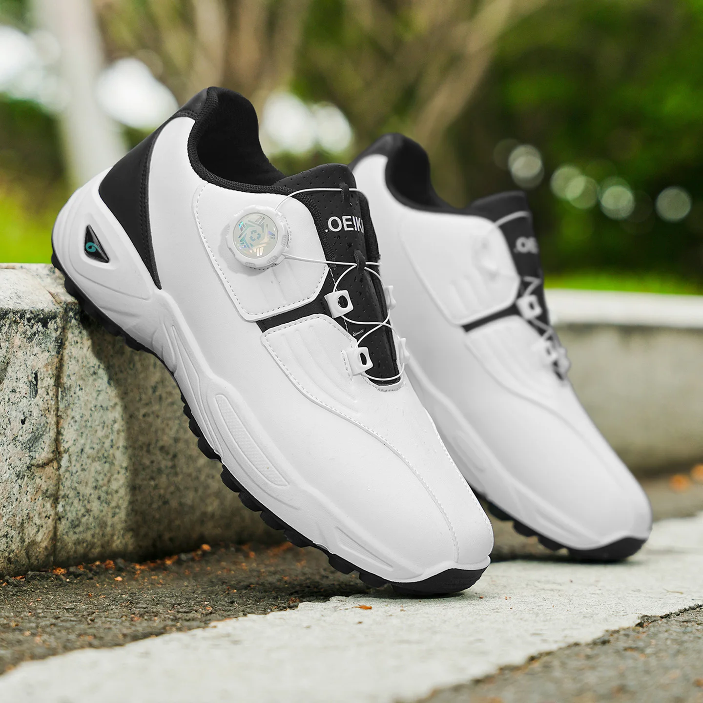 Men's Golf Shoes: High-quality, Non-slip Athletic Shoes with a Rotating Button for Ultimate Comfort!