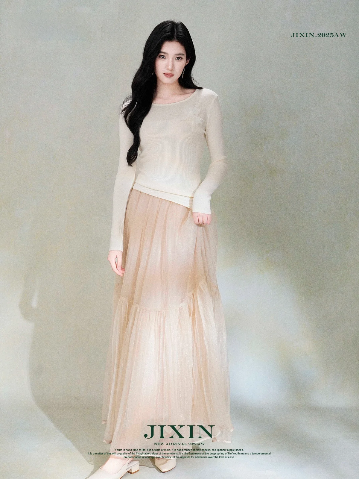 

Sl One-Piece Knitted Wool Embroidered Slim Fit Base irt round Ne Long Sve Women's Faion Inner Wear