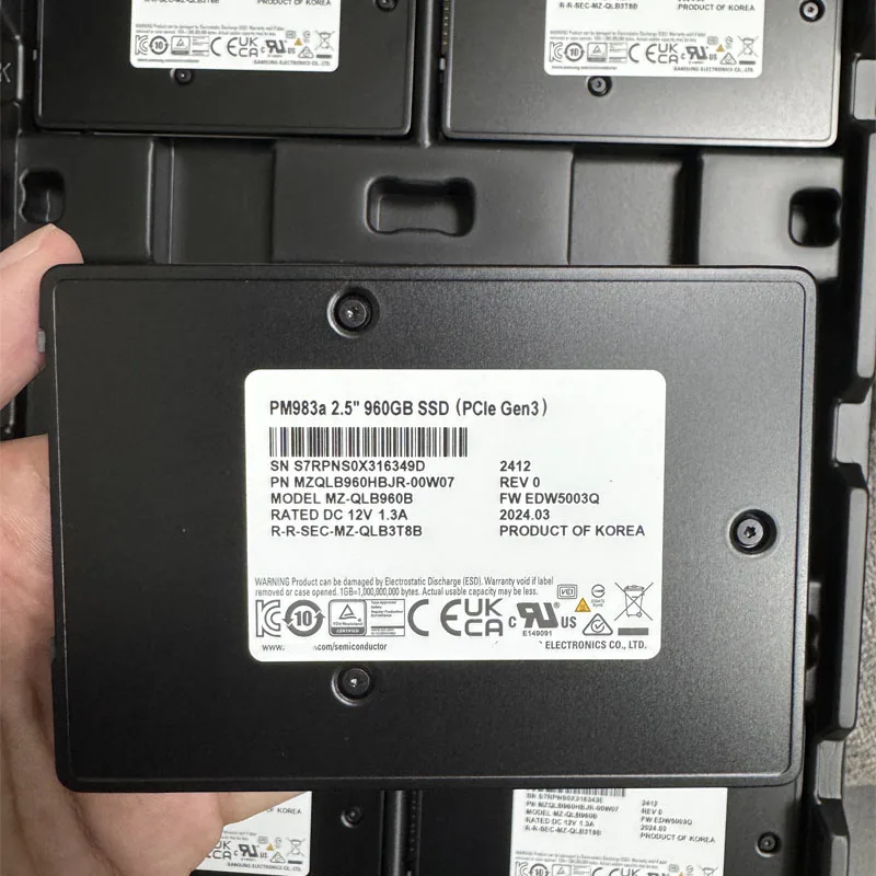 Brand-new original PM983A 960G 7.68TB U.2 PCIe 3.0 enterprise-class desktop solid-state drive SSD