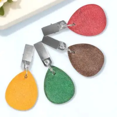 

4pcs Sturdy Stainless Steel Tablecloth Clips Decorative Windproof Outdoor Compact Cover Holders Non-rust Metal Hanging