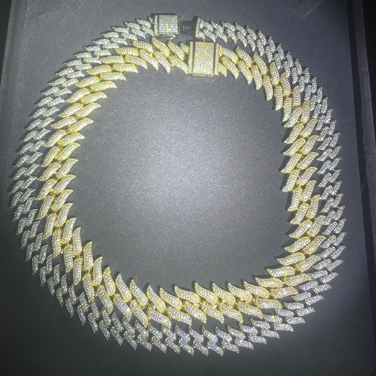 Customized Fashion Solid Silver High Quality Moissanite Diamond Spiked Chain Link for Jewelry Gift.