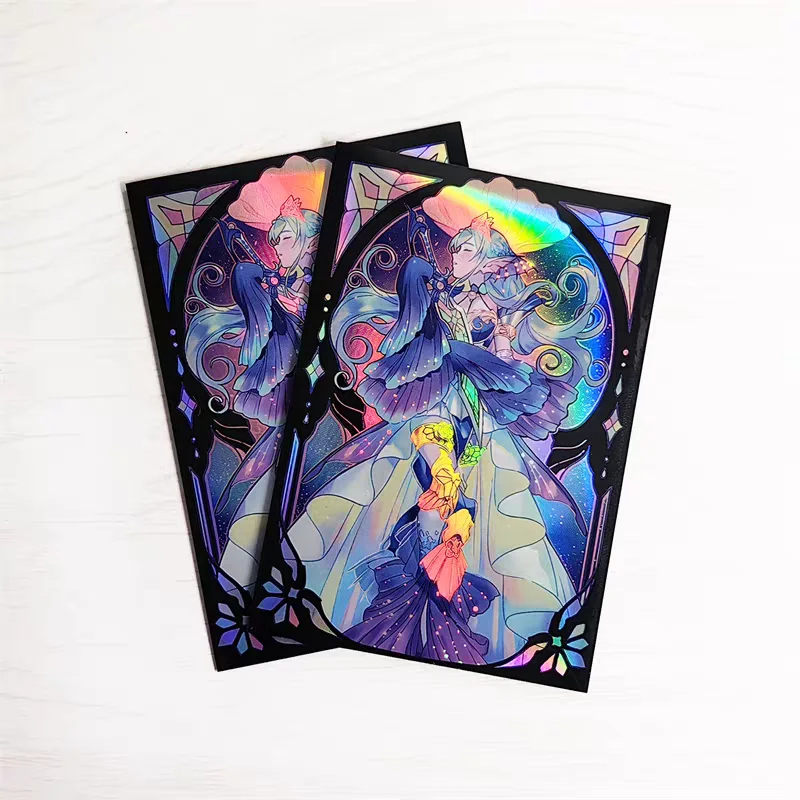 50 szt. 63x90mm Holograficzne, odporne na rozdarcia etui na karty YGO, ochronne obudowy z efektem flash, osłonki YGO