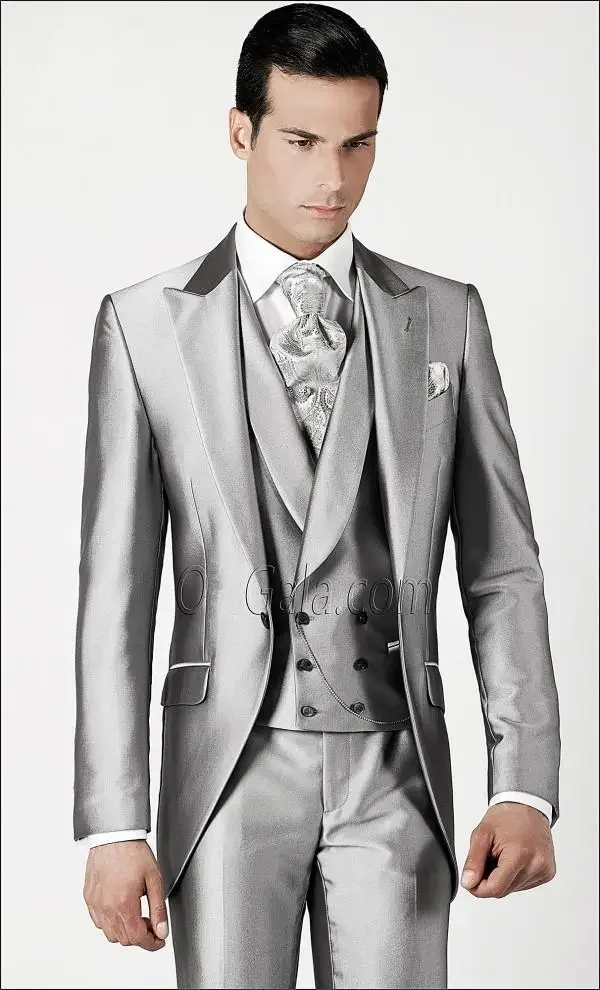 

Italian Sliver Satin Prom Men Suit Double Breasted Wedding Suits For Men Slim Fit 3 Piece Custom Gentle Blazer Sets Groom Tuxedo