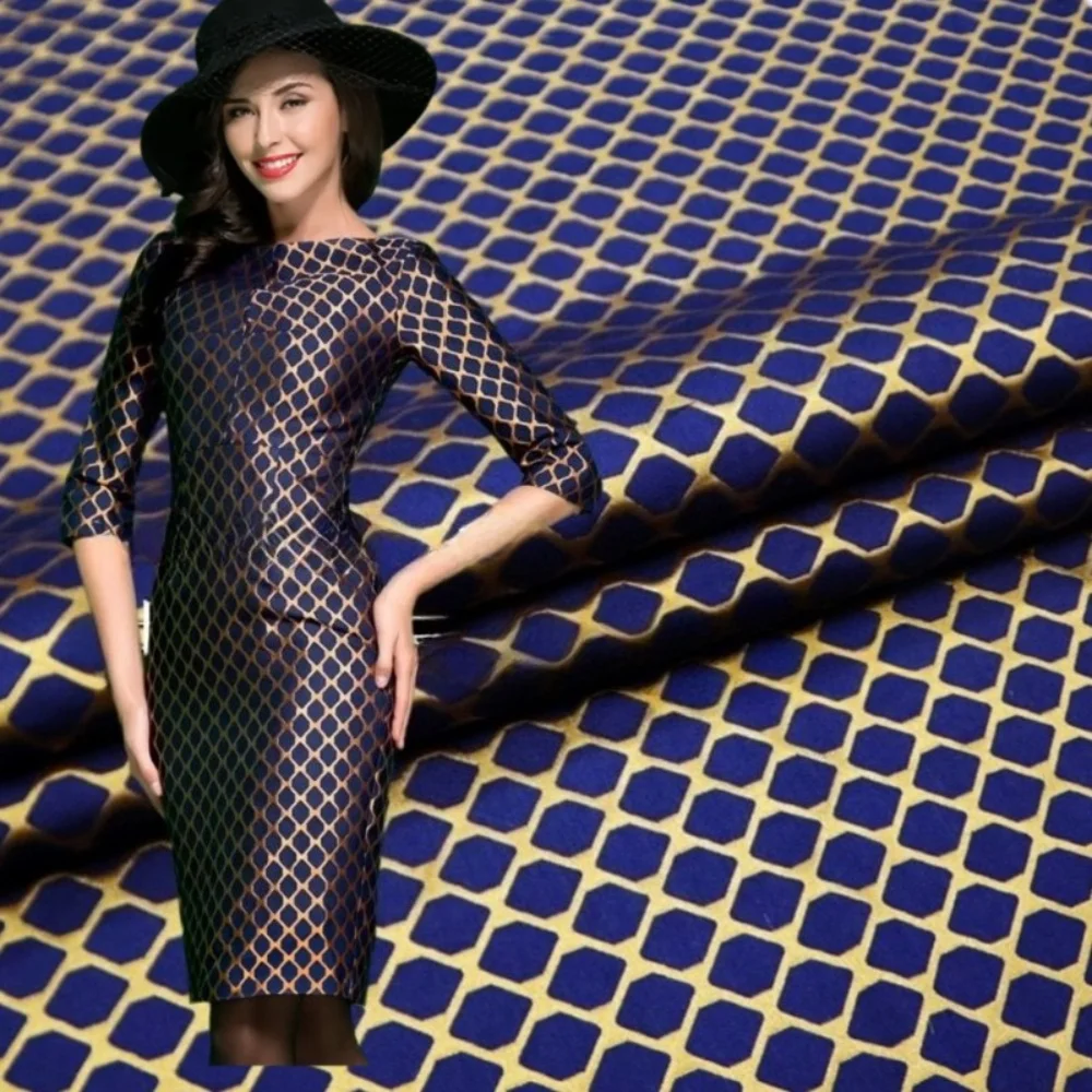 

Dyed Brocade Jacquard Fabric Diamond-shaped Dark Pattern Dress Blazer Clothing European Brand Fashion Design Sew Wholesale Cloth