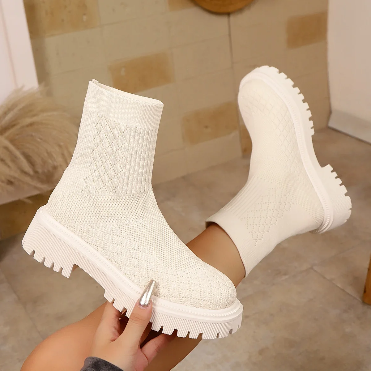 2026 New Women Knitted Short Boots Versatile and Breathable Thick Sole Chunky Heel, Stretchy New Simple Casual High-top Booties