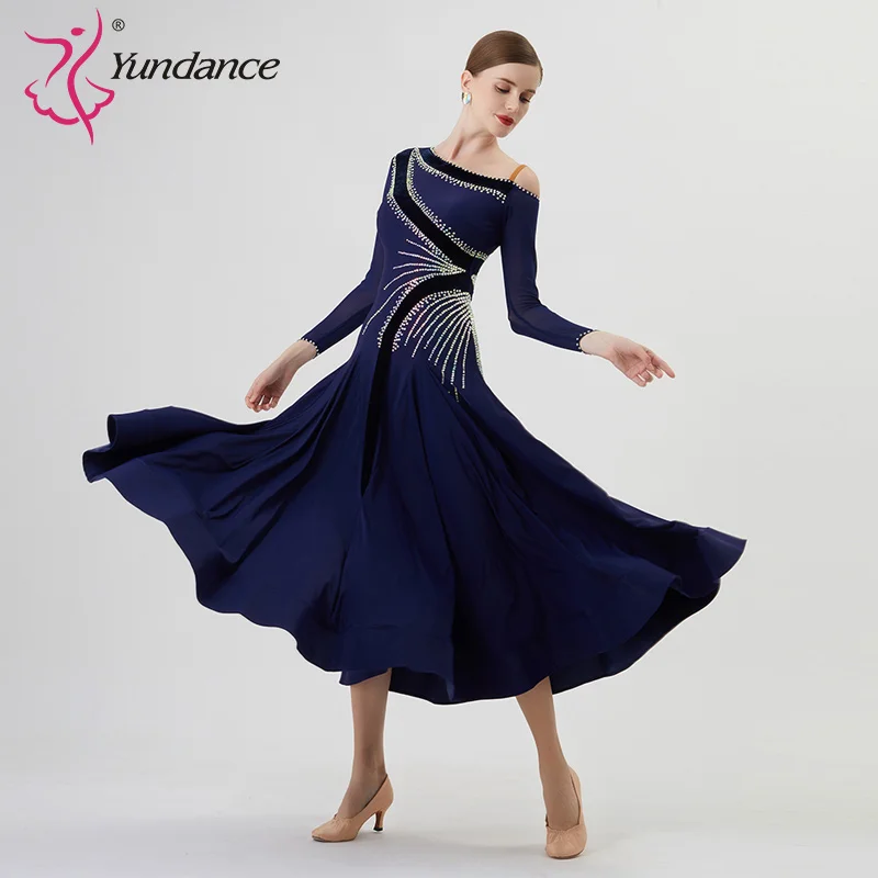 M-2213 maßge schneiderte internat ionale Standard-Tanz kostüme modernes Tanz-Performance-Kleid Damen-Bühnen-Performance-Kleid