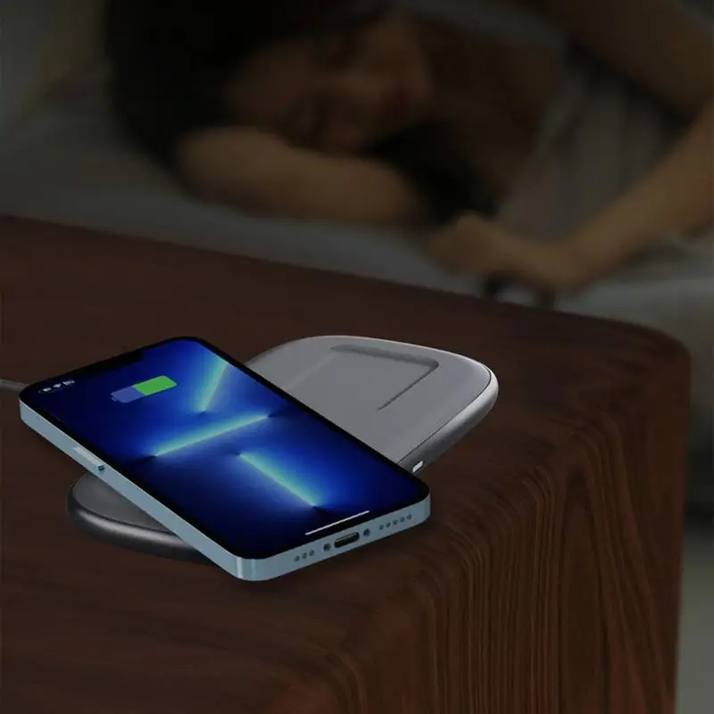 Fast Charging Pad For Phone Cell Phone 15W Wireless Charging StationFor Earbuds And Phone Portable Phone And Earphone Charging