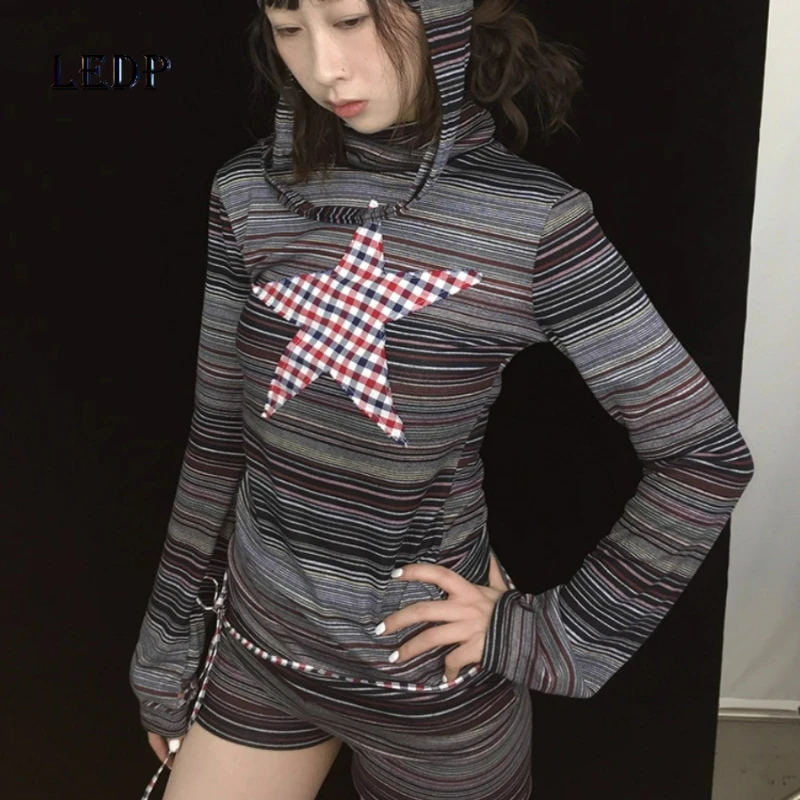 

Autumn Winter New Original Plaid Five-pointed Star Women's High Neck Bottoming Shirt Retro Design Knitted Striped T-shirt Ladies