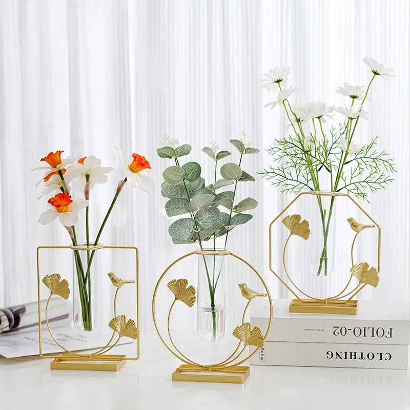 

Creative Ins Dining Table Wrought Iron Vase Advanced Sense Home Decoration Living Room Desktop Flower Arranging Ornaments