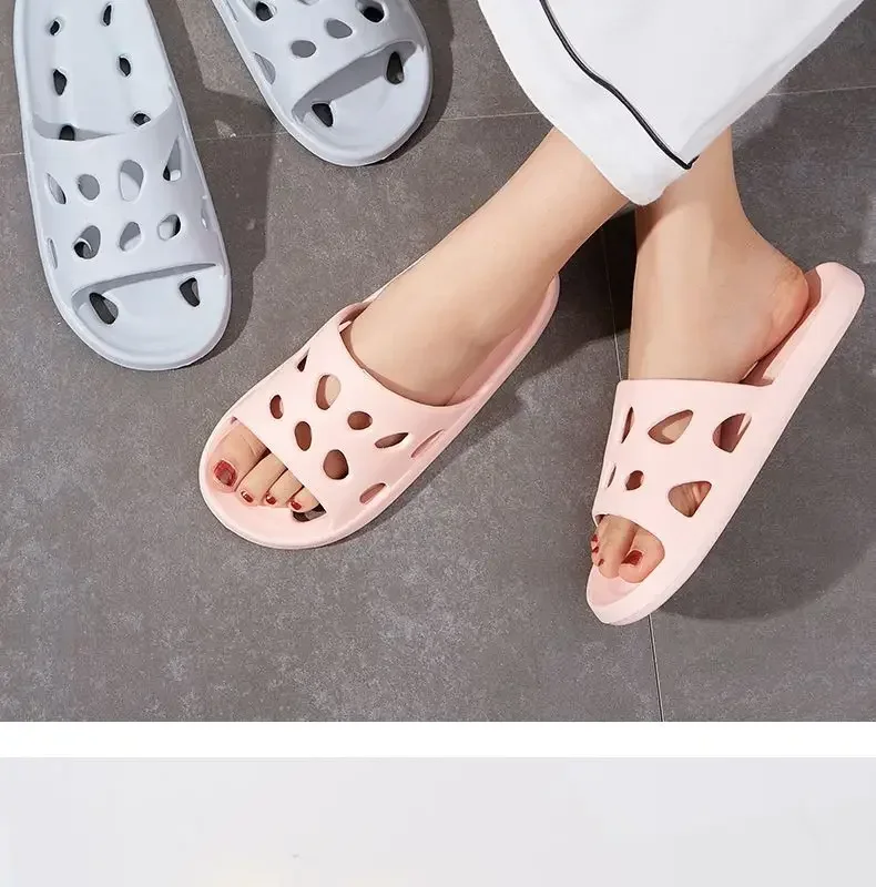 Pantuflas de baño para mujer, sandalias de verano con diseño de queso, zapatos de EVA para hombre, chanclas suaves antideslizantes, pantuflas de interior para parejas