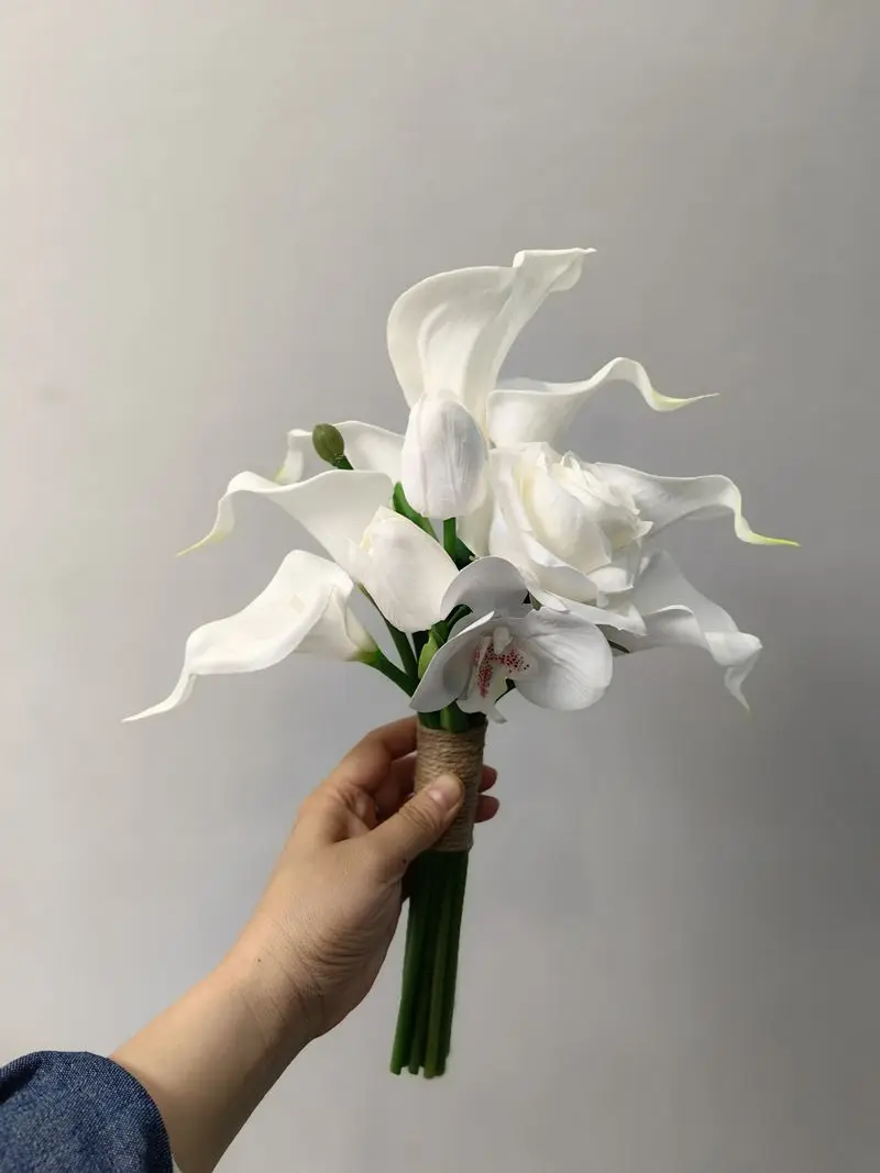 Whitney 2024 New Arrivall White Tulip With Moth Orchid Wedding Bouquet Calla Lily Brides Flowers Boda centro de mesas de boda