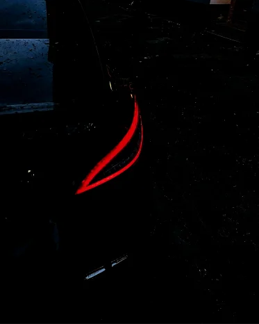 Custom for Mercedes Cls63 Taillight W218 W217 Devil's Eye Cls300 Cls500 Cls350 Original Dismantling 218 Taillights