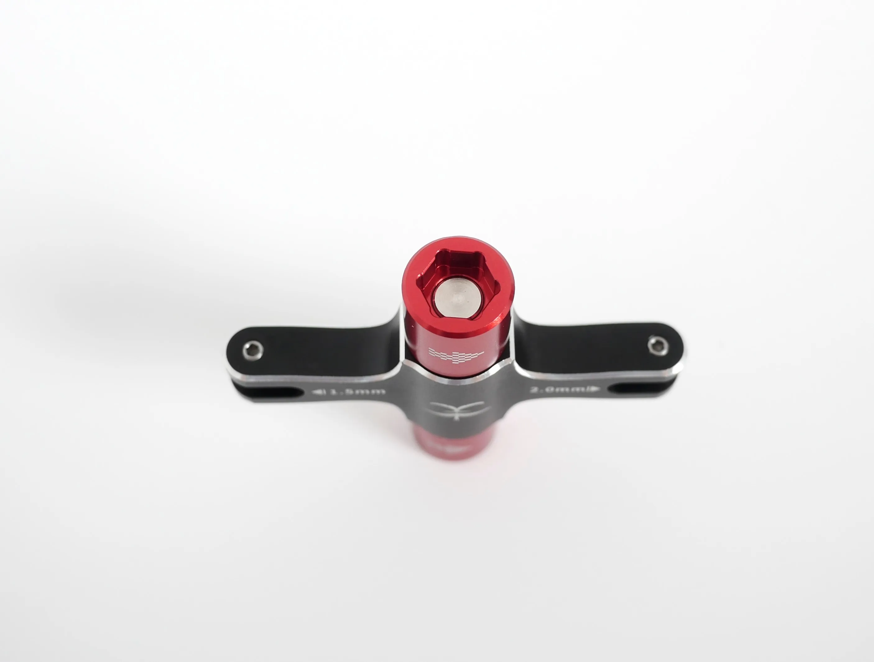 TransTEC M5 Quad-Schlüssel mit integriertem Einweglagerwerkzeug, 1,5-mm-/2-mm-Schraubendreher, zum Lösen des Propellers und des Motors für RC-FPV-Renn-Drohnen. – Detail 7