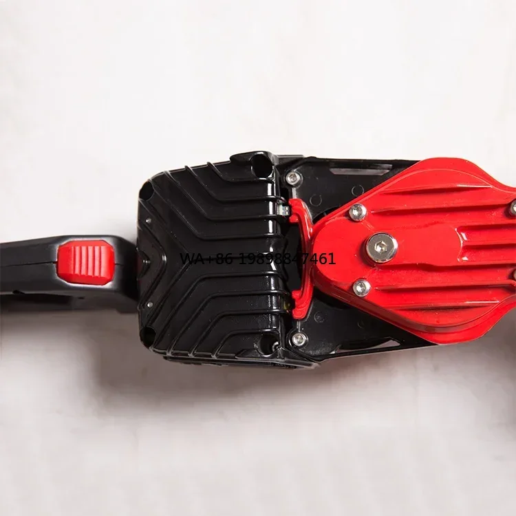 

Professional Grade Electric Hedge Trimmer Industrial Garden Tool with Big Capacity New Energy Battery Pack