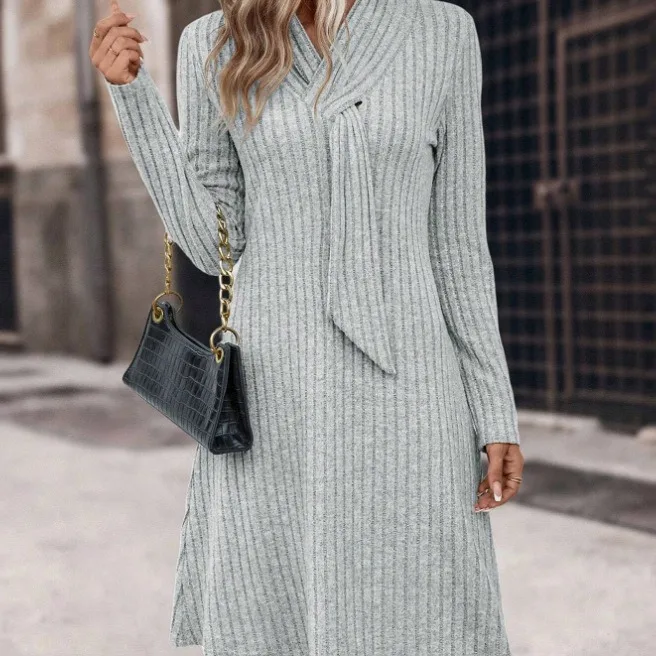 2024 Autumn and winter new fashion temperament casual solid color knitted long-sleeved dress