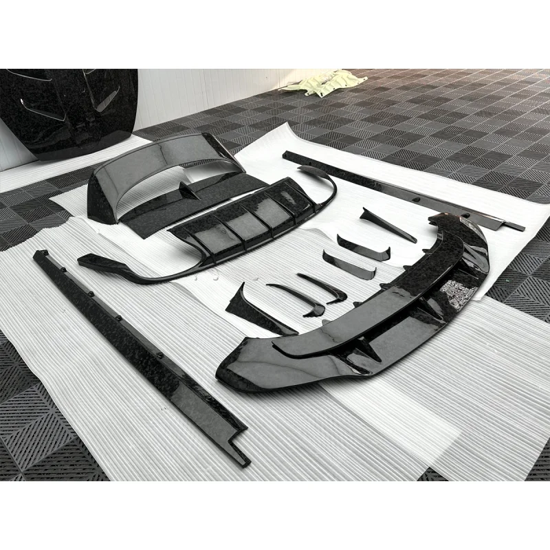 SPE Style Autoclave Prepreg Dry Carbon Rear Spoiler Lip Diffuser Fit Bentley Bentayga All Generations, Gloss UV Anti-Yellow Coat