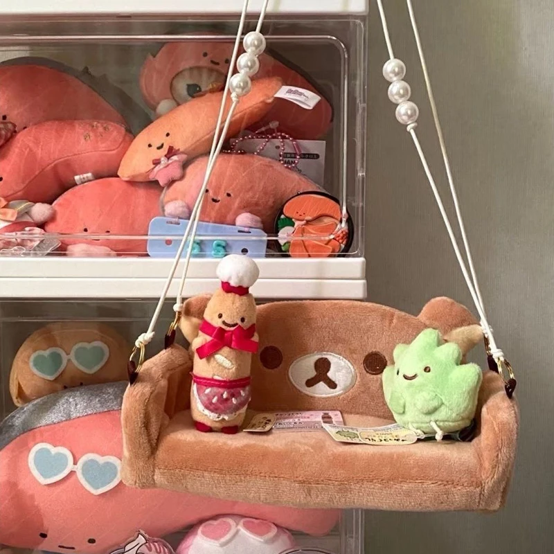 �y�Z�[�����z�����b�N�} Korilakkuma �ʂ�����݃X�C���O�A�j�������b�N�X�N�}�\�t�@�y���_���g�Q���̕Ǐ���Ƃ̑����q���̌ÓT�I�Ȃ�������̃M�t�g