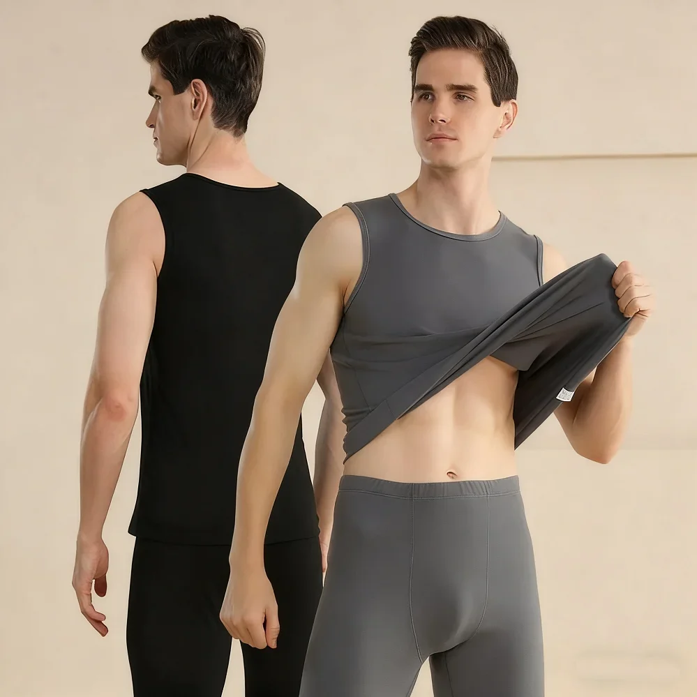 مجموعة الطبقة الداخلية الدافئة للرجال المشهورة مكونة من قطعتين دافئة وناعمة ومريحة، مما تسمح للحركة المرنة وغير جهد